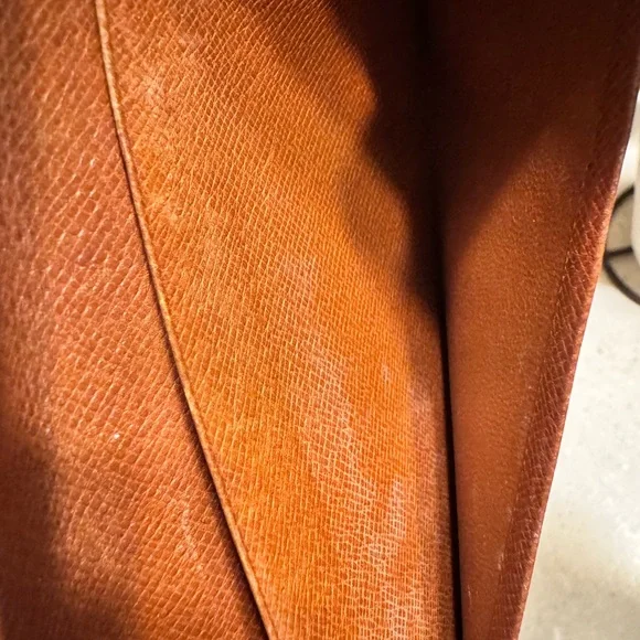 Louis Vuitton Long Flap Checkbook Wallet - Picture 11 of 12